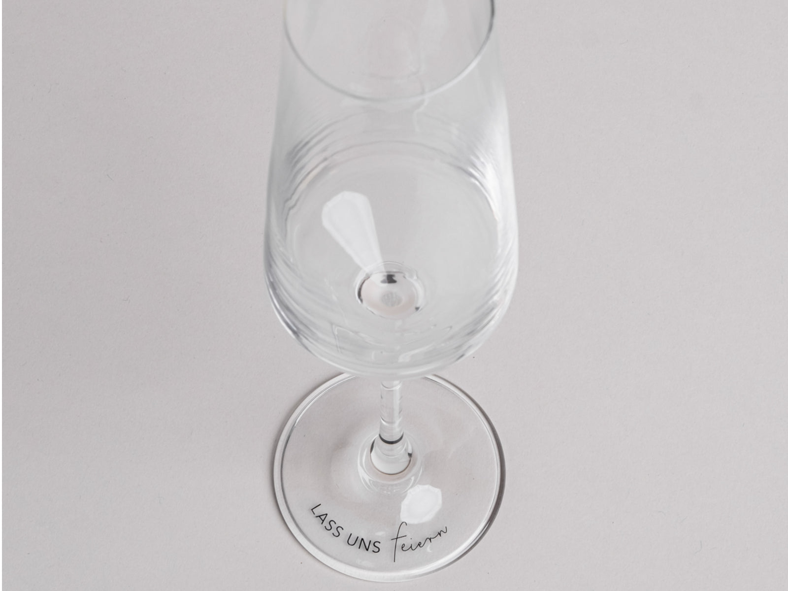 Eulenschnitt Sektglas Lass uns feiern klar 2,1l Lifestyle 2