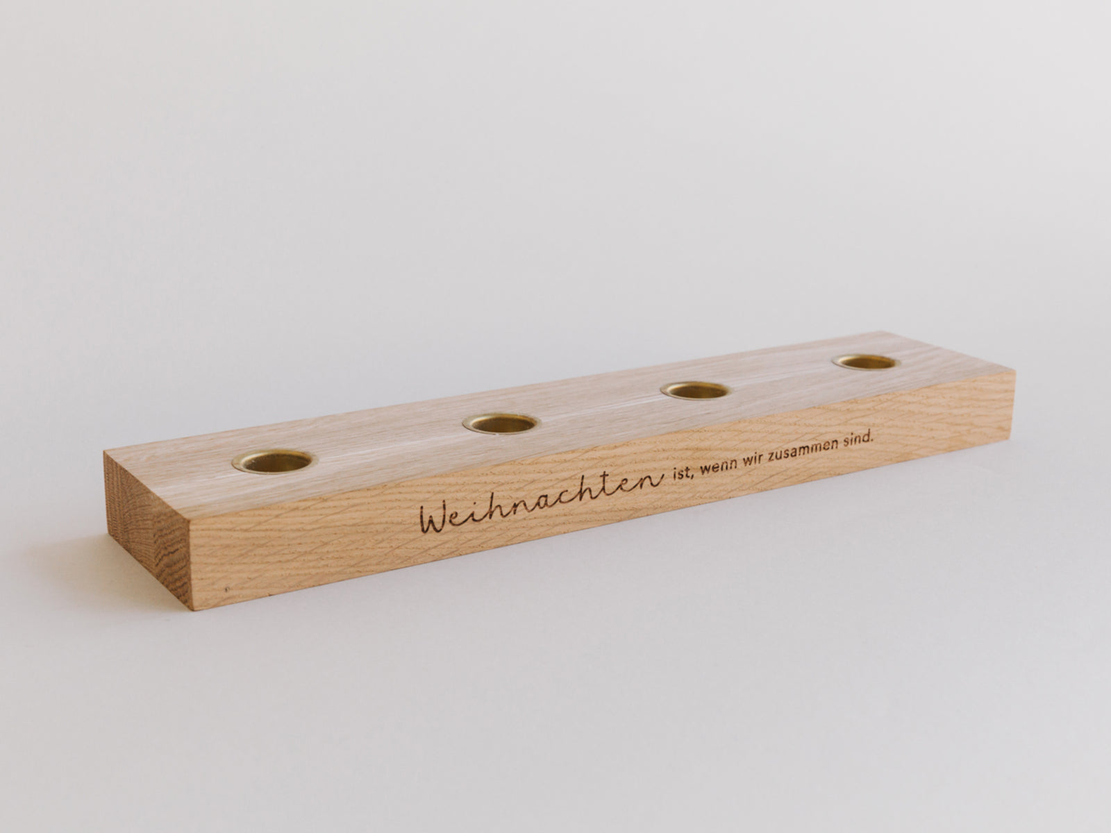 Eulenschnitt Adventskerzenbrett aus Eiche Weihnachten 35cm Lifestyle 1