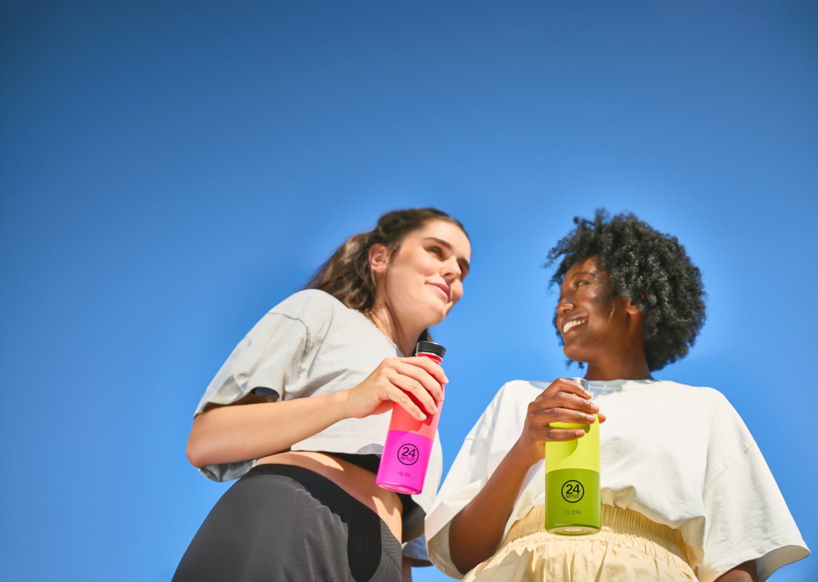 24Bottles Clima Bottle Solar 500ml Lifestyle 3