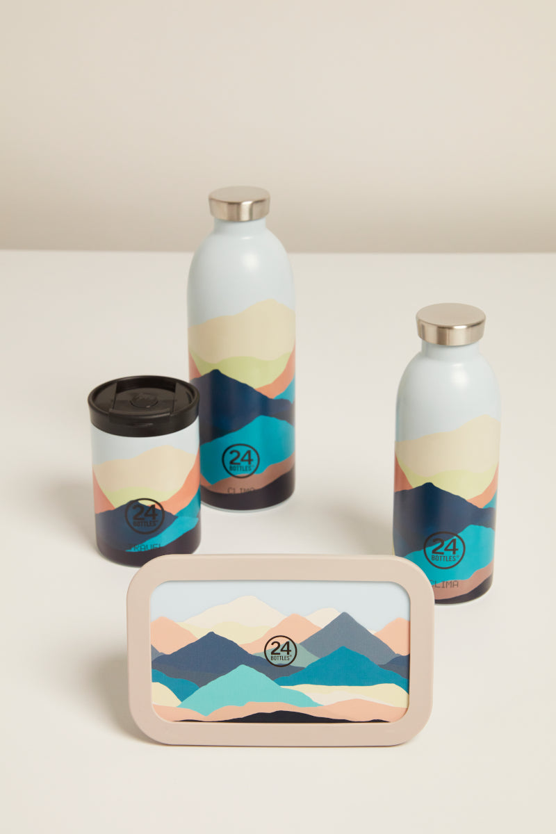 24Bottles Clima Bottle Mountains 500ml Lifestyle 1