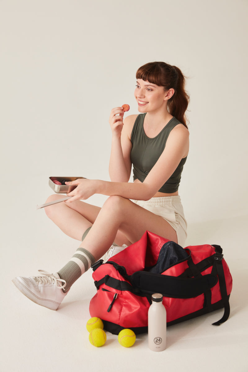 24Bottles Urban Bottle Stone Dusty Pink 1l Lifestyle 6