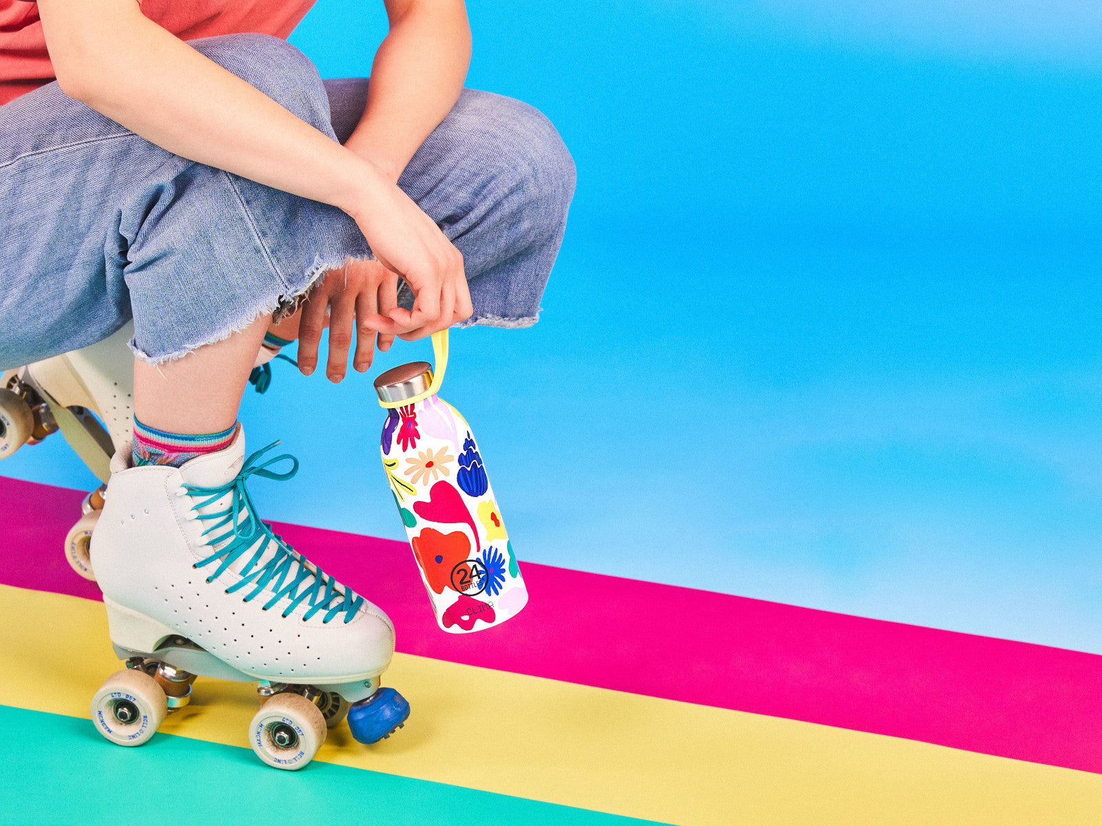 24Bottles Urban Bottle Acqua Fiorita 500ml Lifestyle 3