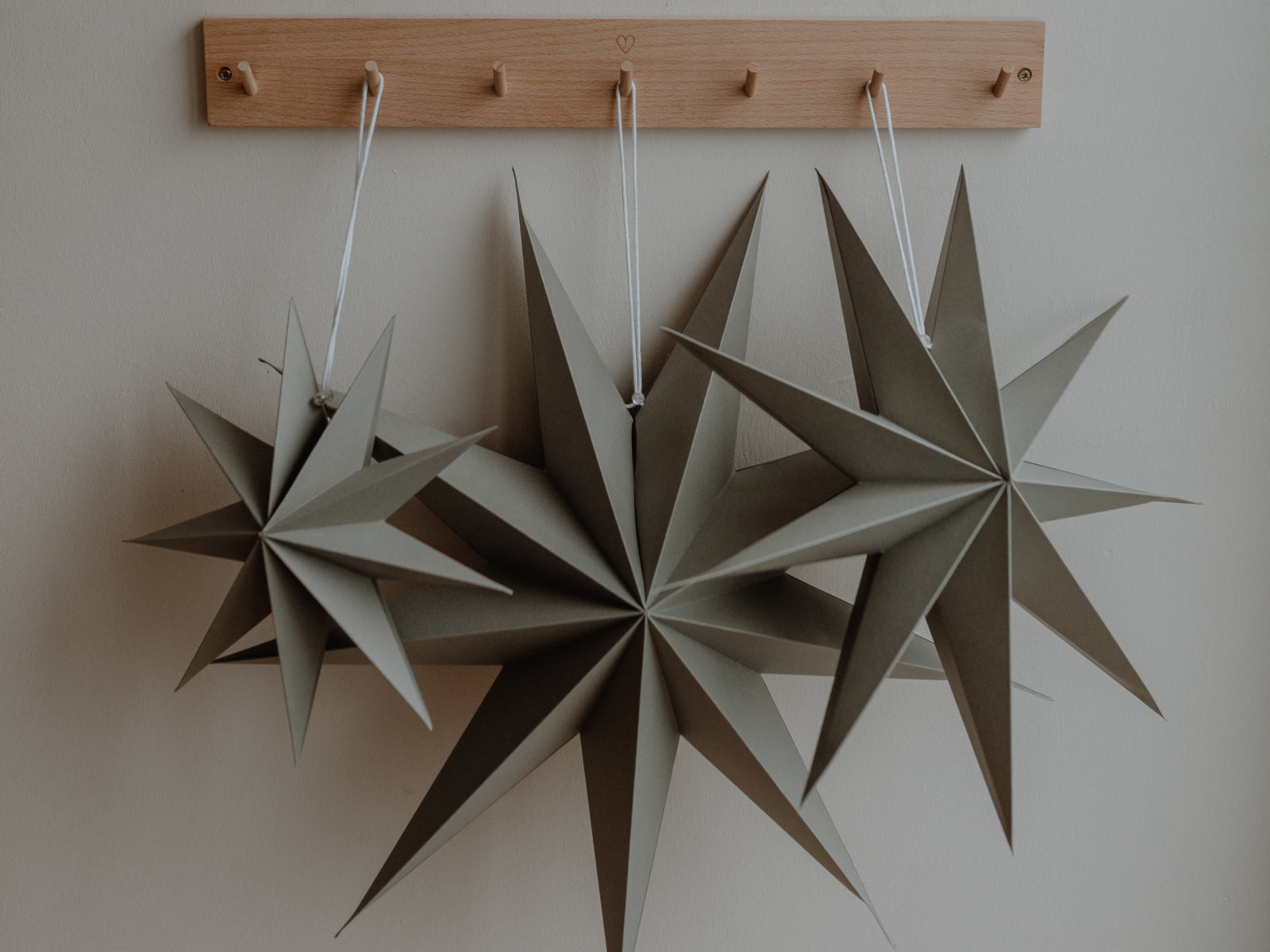 Eulenschnitt Papiersterne grau Set3 Lifestyle 3