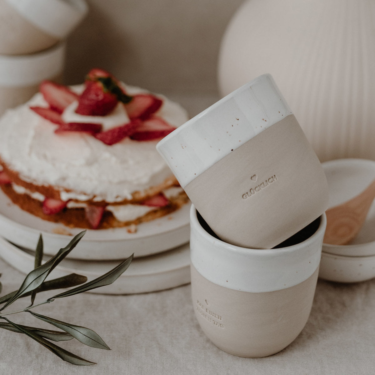 Eulenschnitt Becher Glücklich 320ml Lifestyle 5