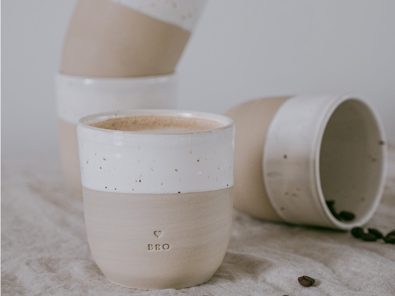 Eulenschnitt Becher Bro beige 0,32l Lifestyle 4