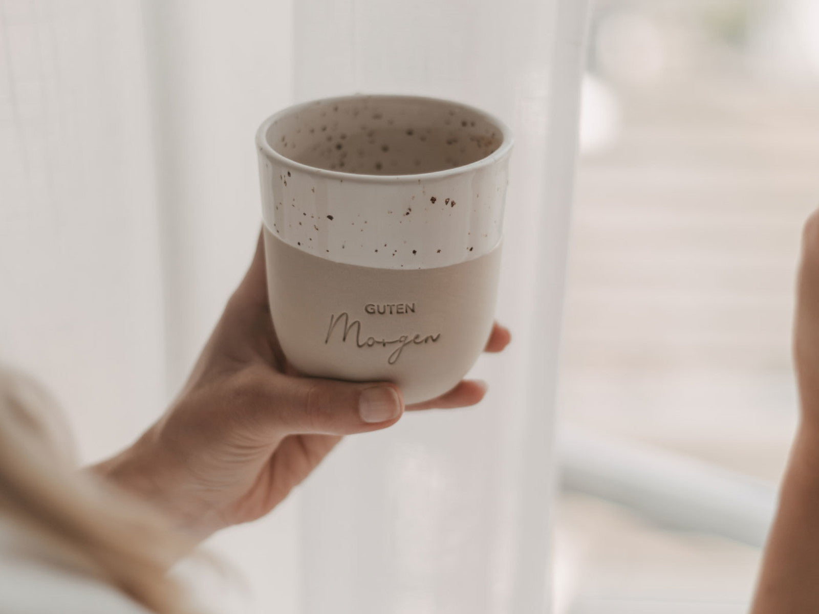 Eulenschnitt Becher Guten Morgen 320ml Lifestyle 3