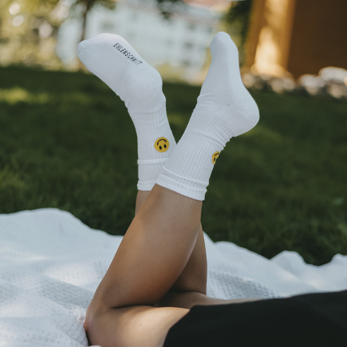 Eulenschnitt Socken Smiley gelb S Gr.35-38 Lifestyle 4