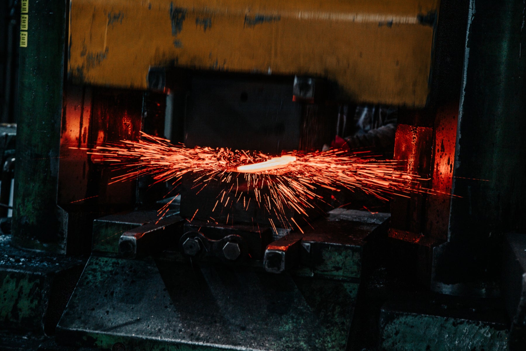 Tischideen & Ambiente Ergo Line Olive Spickmesser 12 cm Lifestyle 2