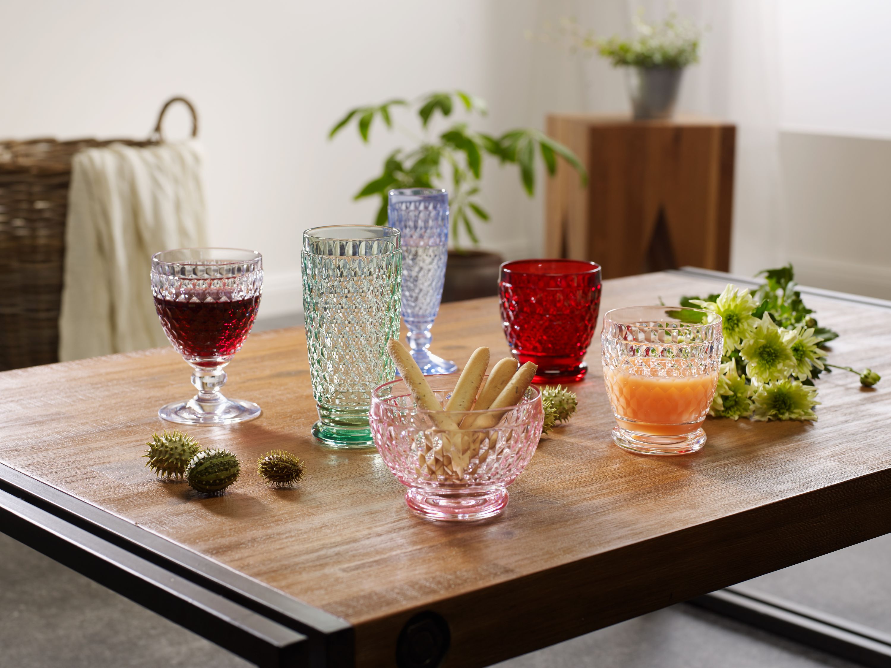 Villeroy & Boch Boston coloured Wasserglas blue 0,4 l Lifestyle 2