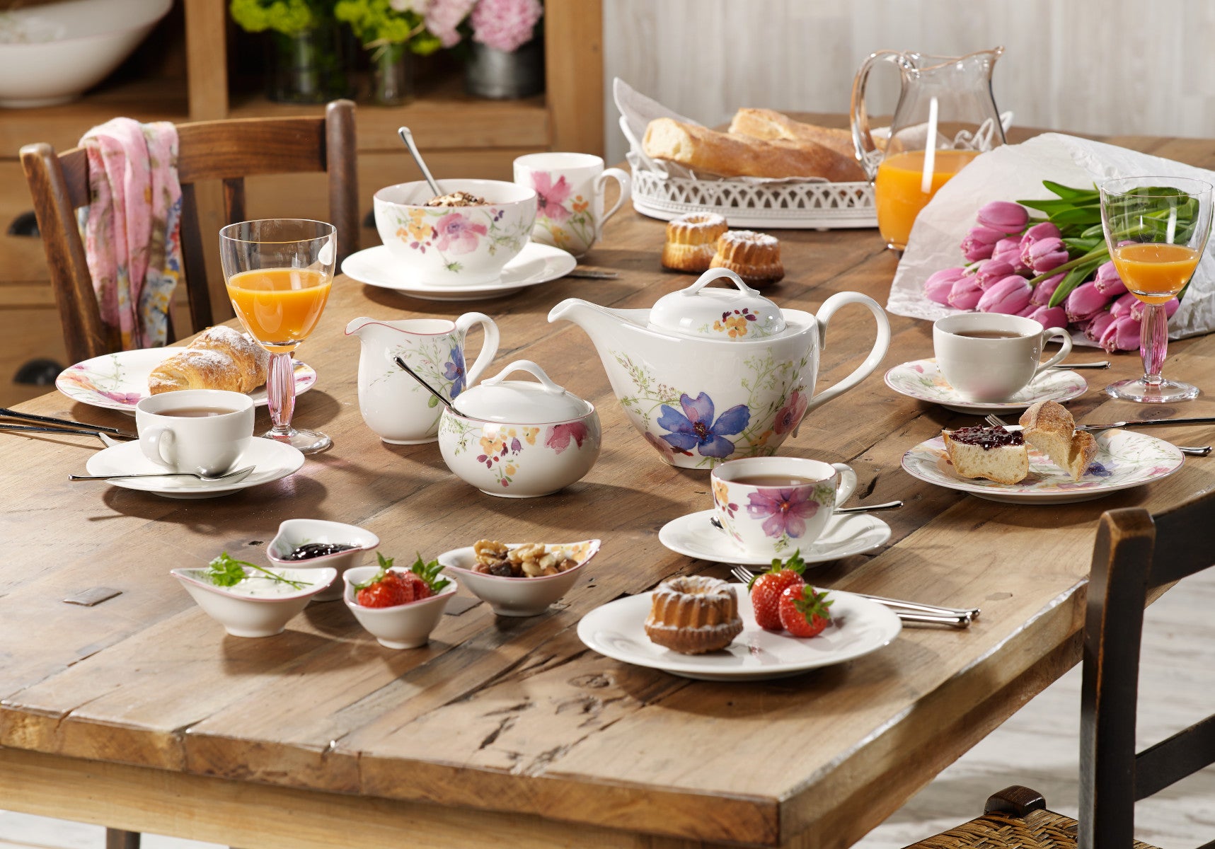 Villeroy & Boch Mariefleur Gris Teekanne für 6 Personen 1,2 l Lifestyle