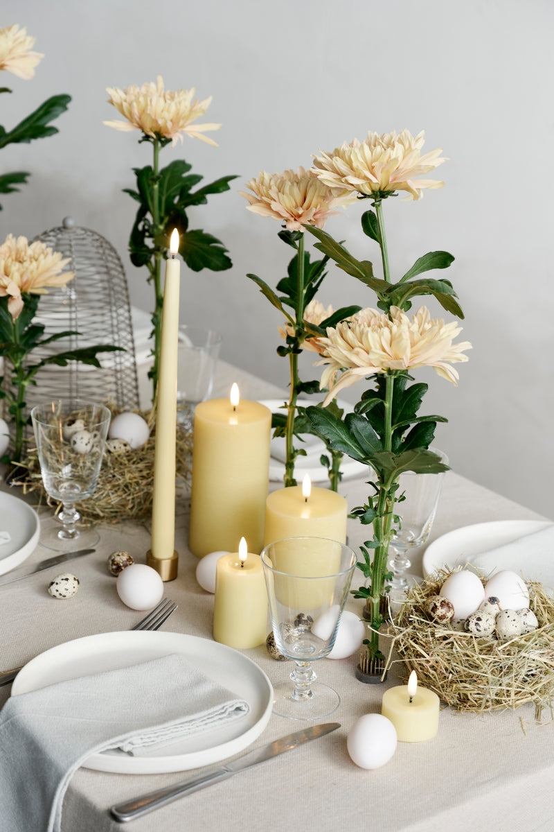 UYUNI LIGHTING Pillar LED-Kerze Rustic wheat yellow 20,3cm - Produktbild 5