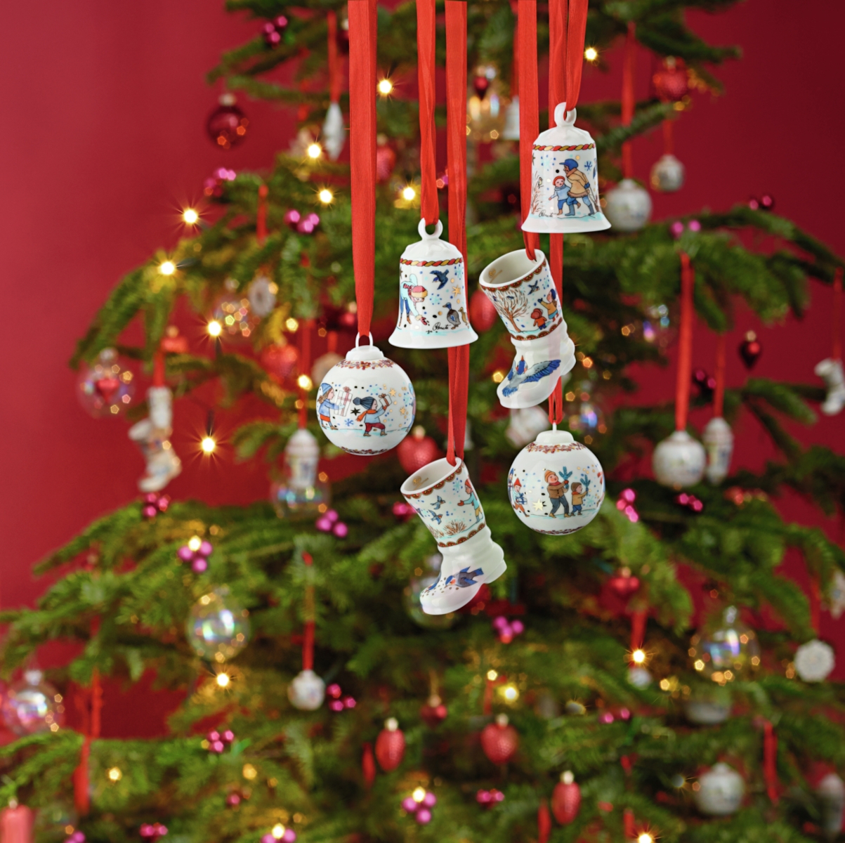 Hutschenreuther Sammelserie 21 Kinder mit Baum Ministiefel