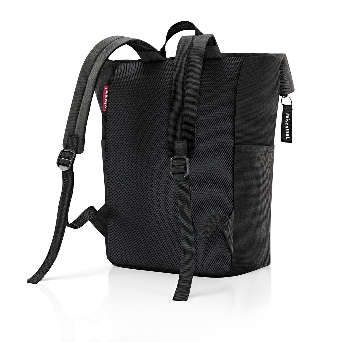 reisenthel rolltop backpack black Freisteller 2