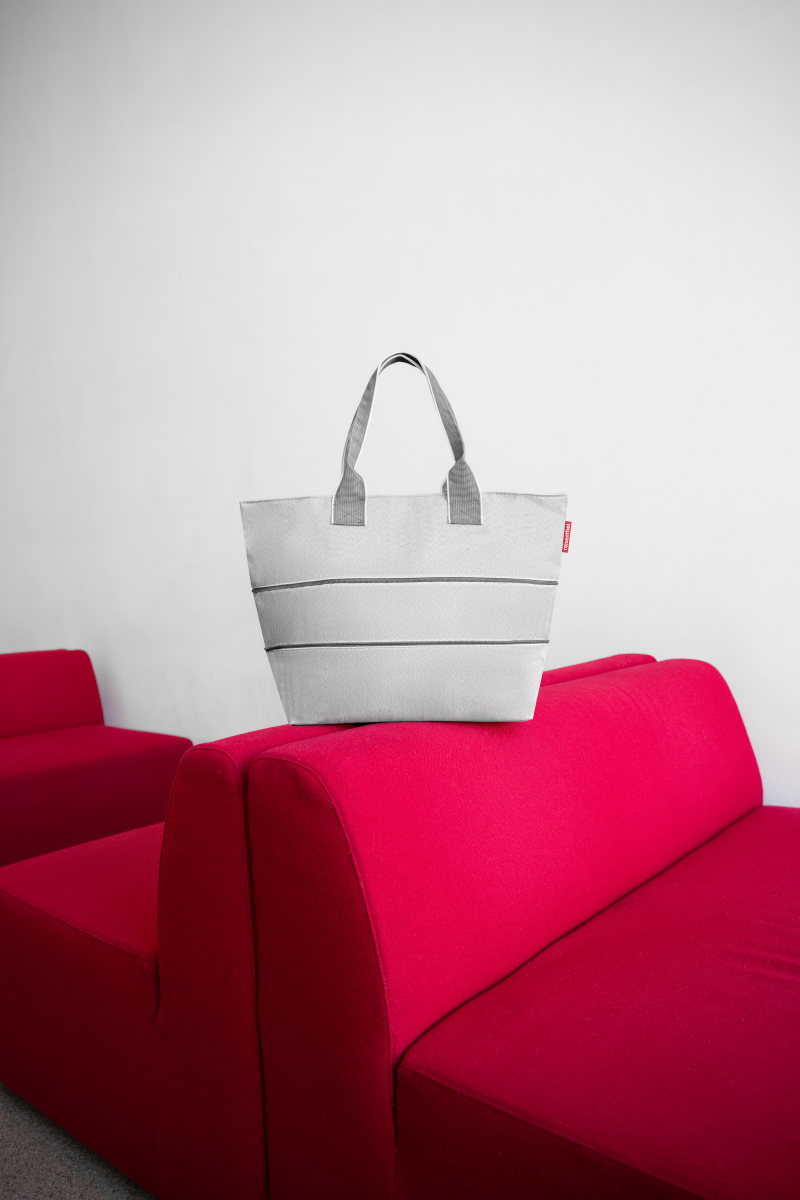 reisenthel shopper e1 herringbone grey Lifestyle 2