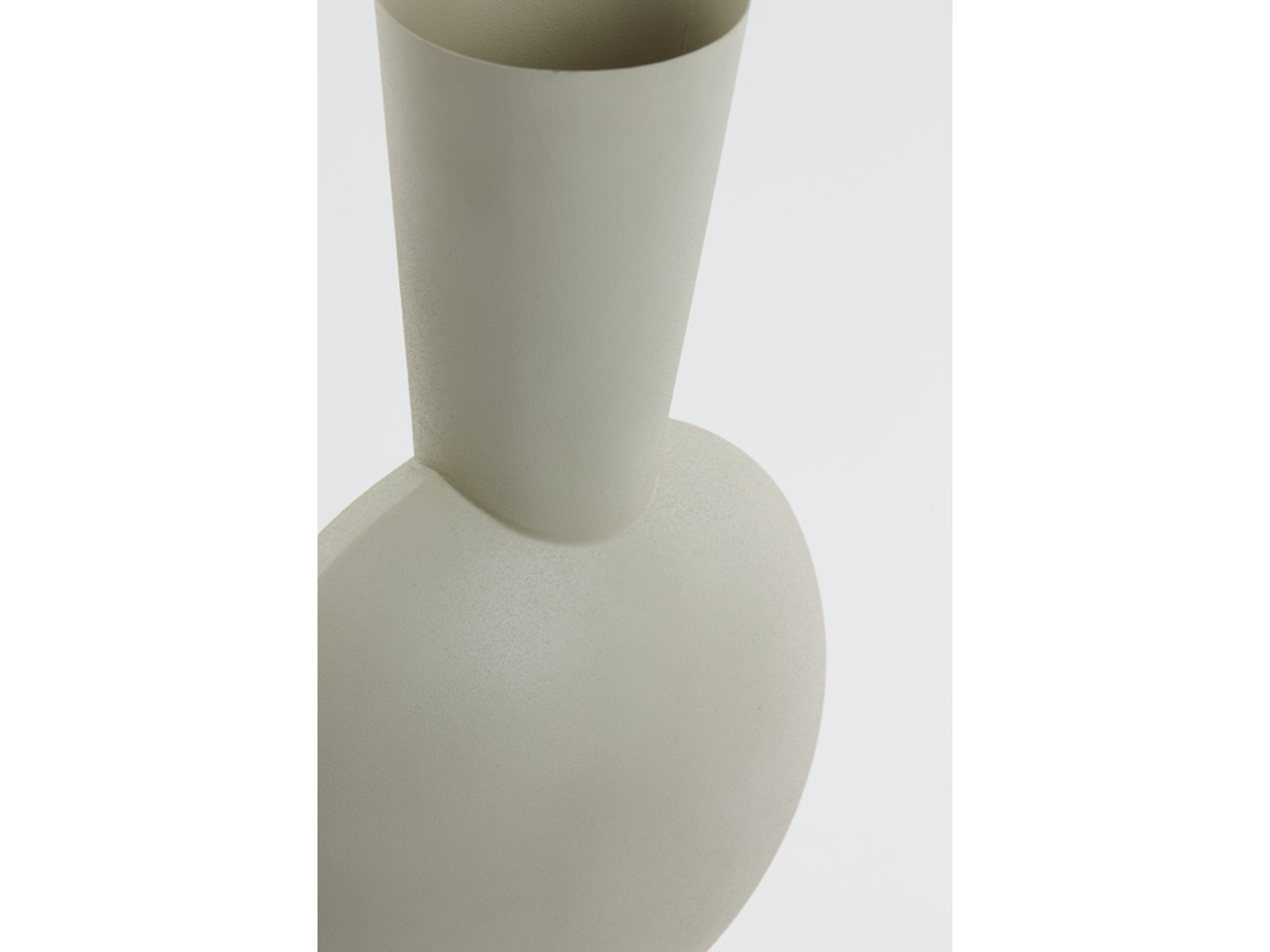 Light &amp; Living Kavandu Vase hellgrau 61,5 cm Freisteller 5