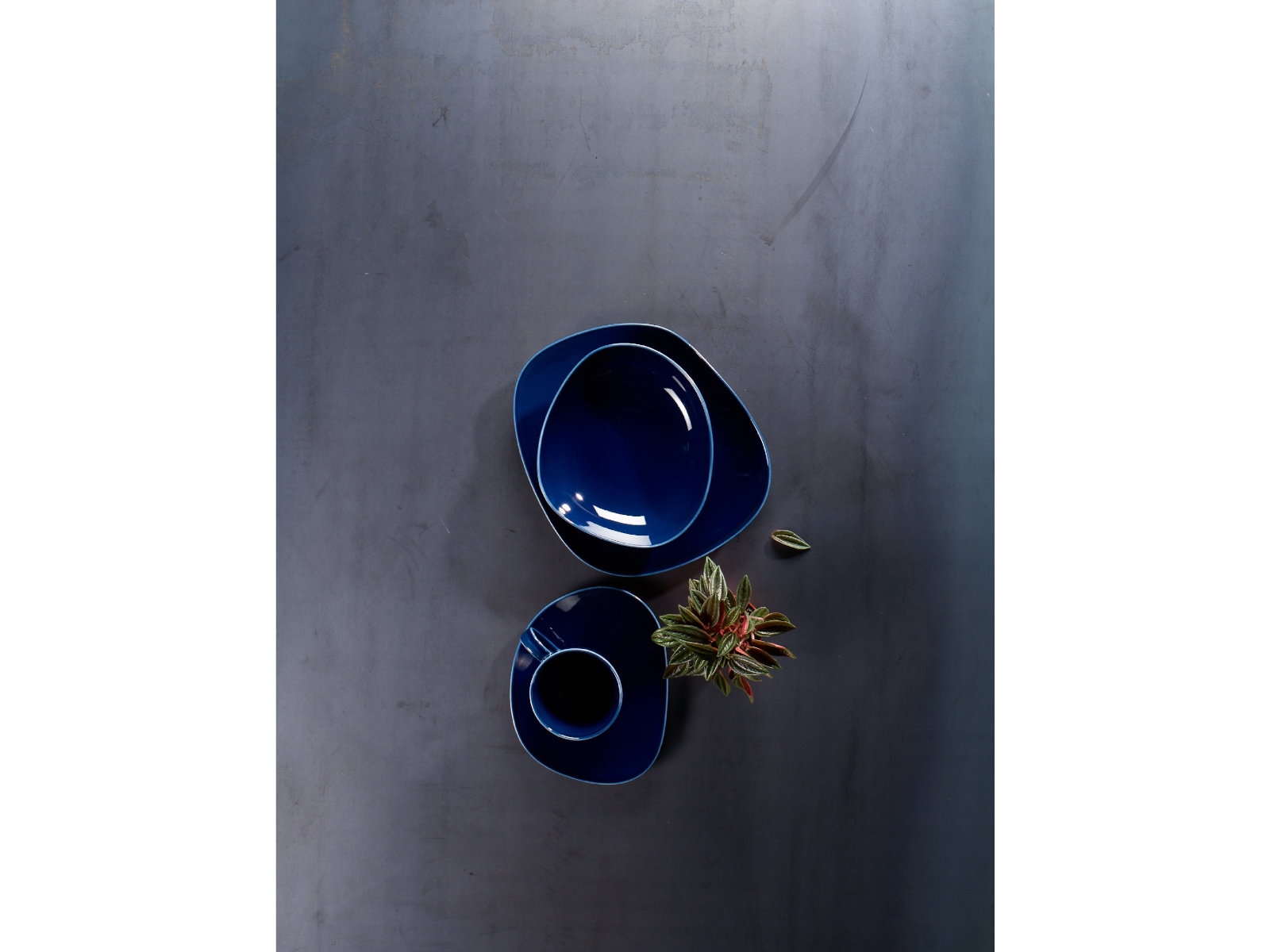 like Villeroy & Boch Organic Dark Blue Kaffee-Untertasse 17,5 cm