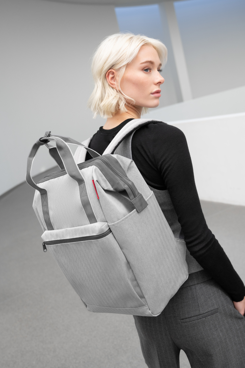 reisenthel allrounder R large herringbone grey Lifestyle 1