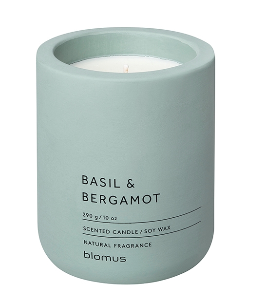 Blomus FRAGA Duftkerze Pine Gray Basil & Bergamot 9 cm