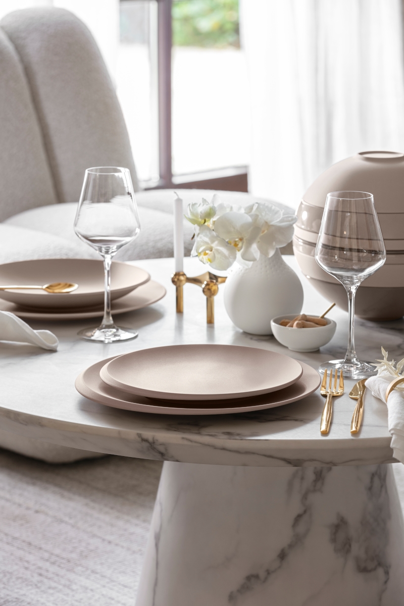 Villeroy &amp; Boch NewMoon beige Speiseteller 27cm Set6 Lifestyle2